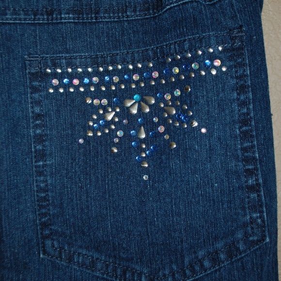 NWT Samantha Gray Jeans Decorated Back Pockets - Picture 4 of 4